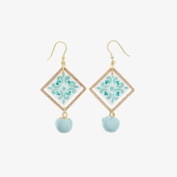 Tiffany & golden rhombus majolica