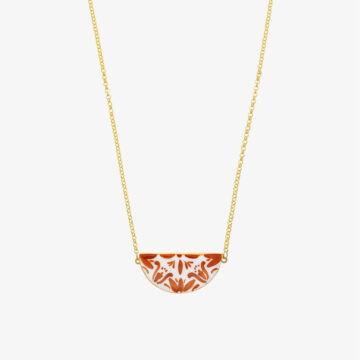 Necklace with orange and gold half-moon majolica