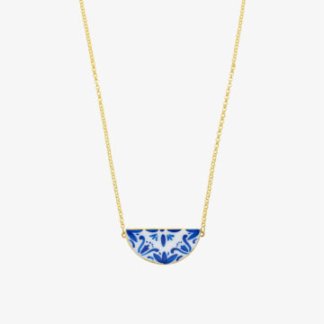 Necklace with blue and gold half-moon majolica