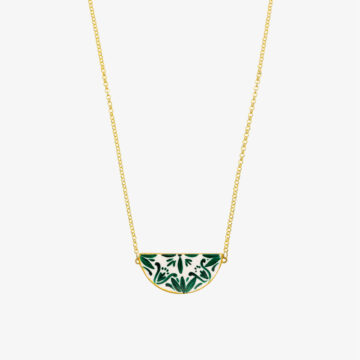 Necklace with green and gold half-moon majolica